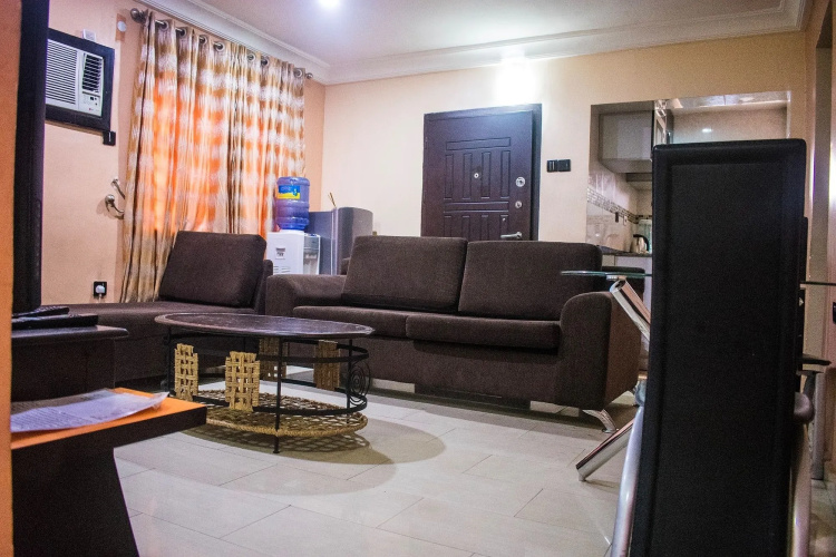 Aeroville Apartments 2