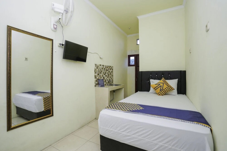 SPOT ON 2219 Madina Residence Syariah