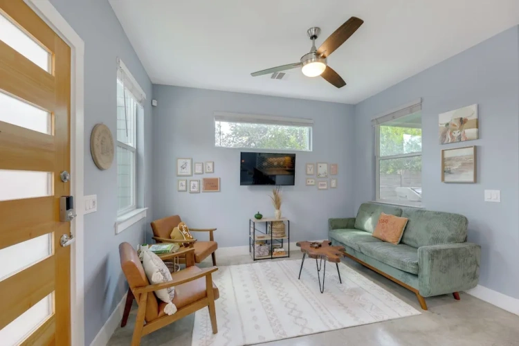 2 Bedrooms Cottage