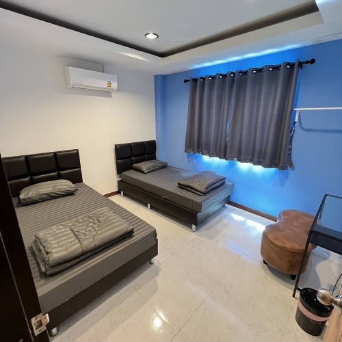 Economy Twin room