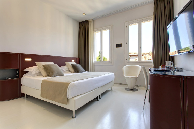 Hotel BiasuttiOver view