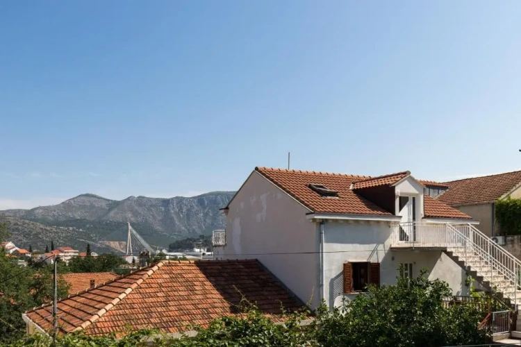 2 Bedrooms Deluxe Apartment with balcony and with city view