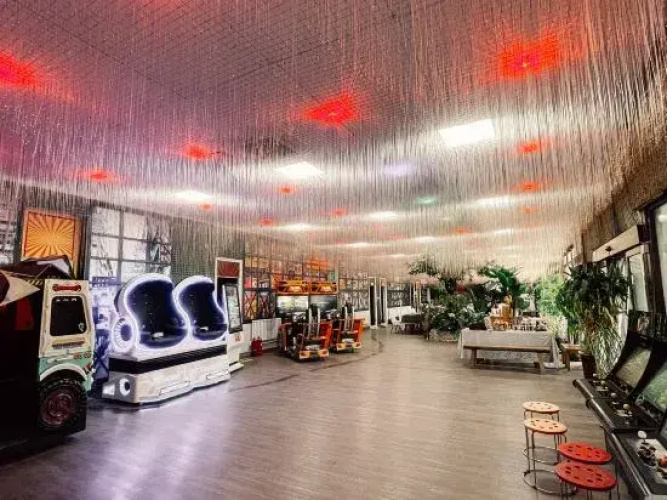 Hidden Dolphin Bay Hotel Beijing