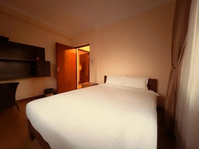 Comfort room