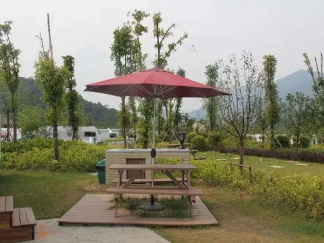 To Journey Huangshan Camping