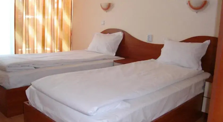 Hotel Harmony