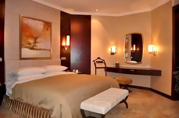 Traders Oriental Hotel