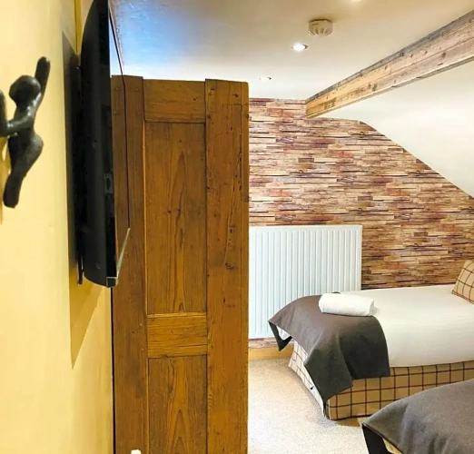Superior Double room with city view