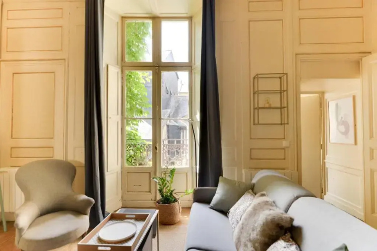 Suite de Pauline by Cocoonr