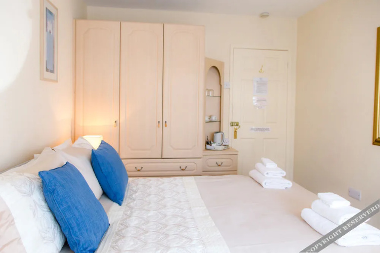 James Guest House