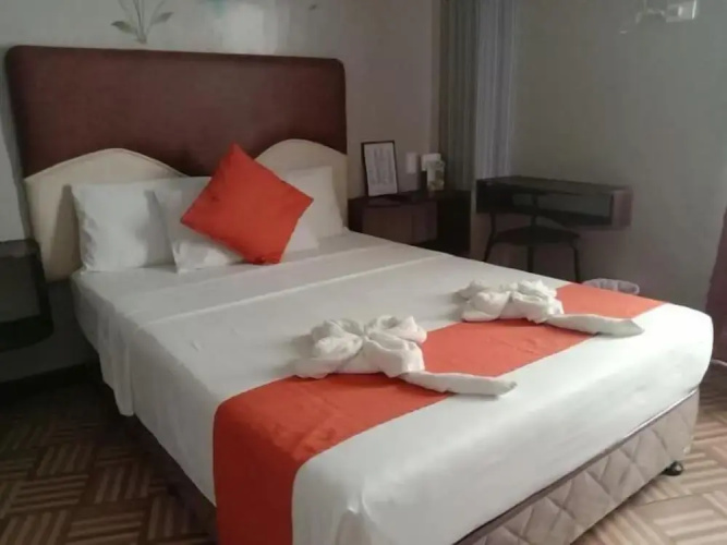 7 Meadows Inn