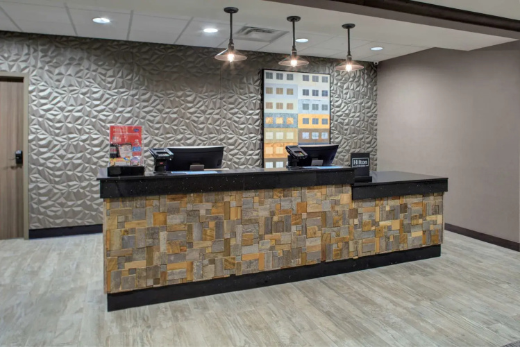 Hampton Inn & Suites Columbus Scioto Downs
