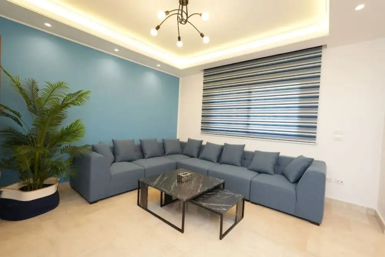 The Blue Apartment Badaro 3 Bdrm 24 7 Electric