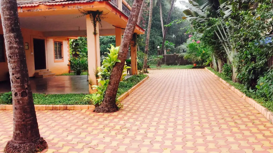 Seven Seas Homes & Villas