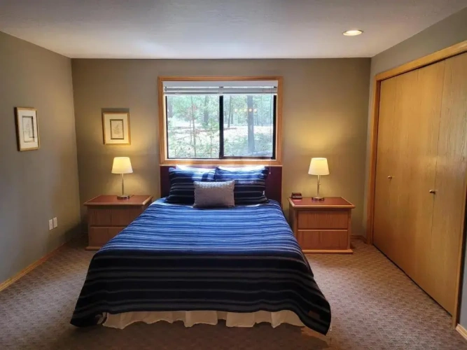 2 Bedrooms Cottage