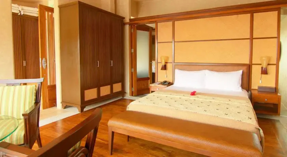 Mayumi Beach House