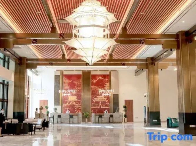 Tingzhou Jianguo Hotel