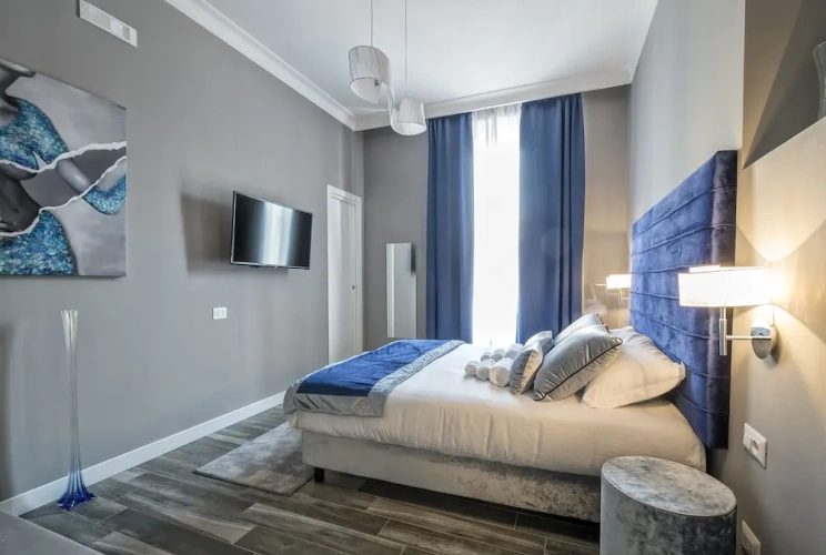 Standard Double room with city view