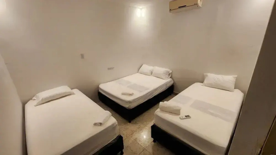 Hotel Hefziba