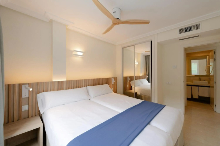 Hotel Apartamentos El Pinar