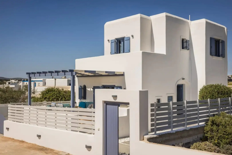 Pebble Summer House