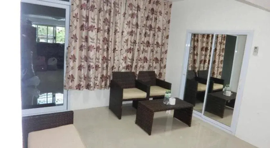 Arisa Hostel