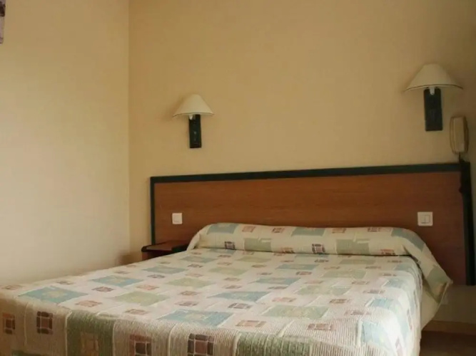 Hotel Peret