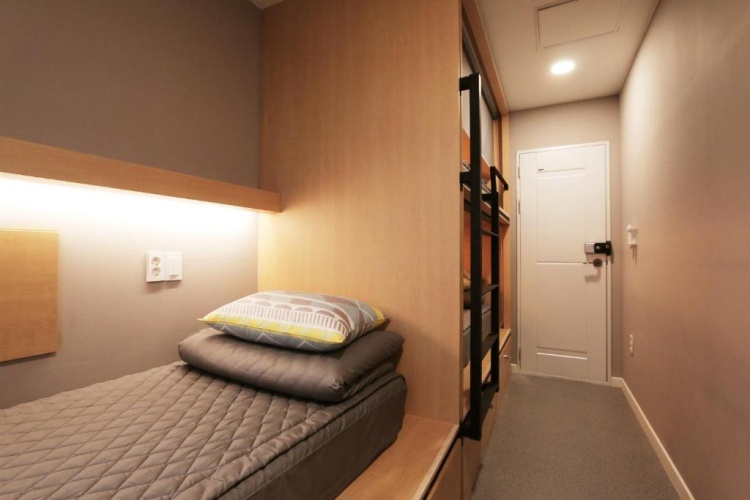 Standard Triple room