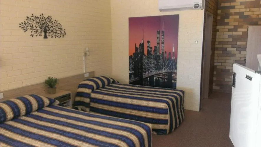 Jillaroo Motor Inn