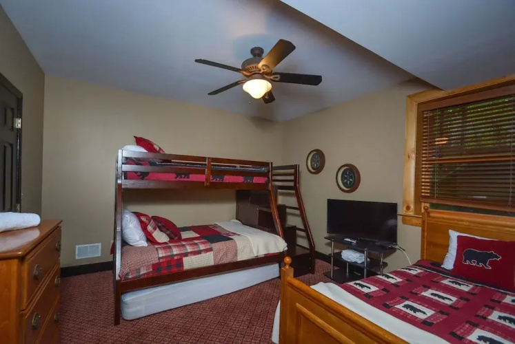 Altitude Adjustment 5 Bedroom House