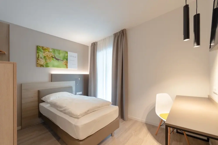 Comfort Single room with balcony