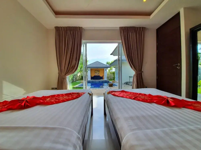 Lipa Talay Hok