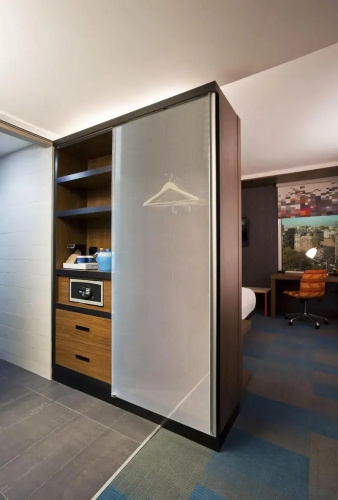 Aloft Beachwood
