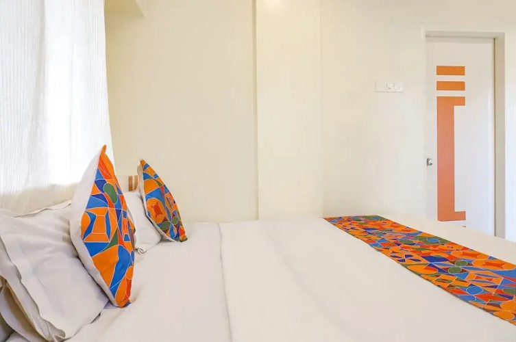 Fabhotel Shree Swami