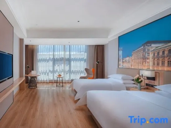 Deluxe Twin Family room