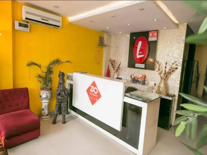 ZO Rooms Vijay Nagar C21 Mall