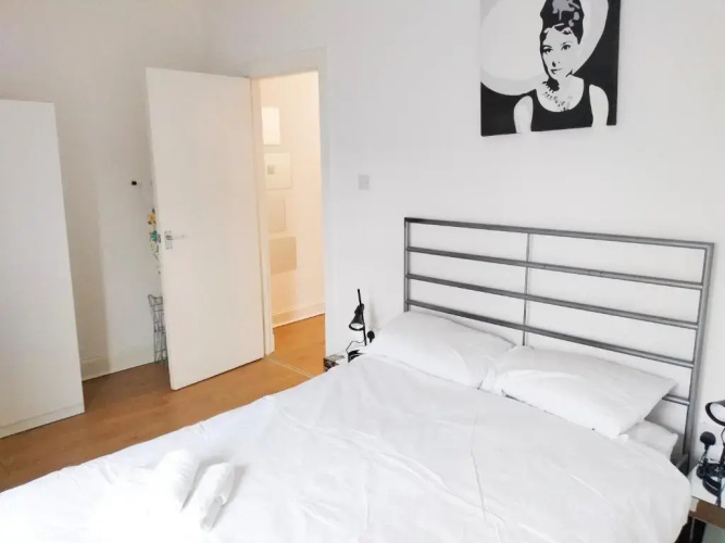 Elder Park Budget Apartments