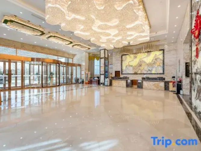 Ruiya Zhongyi Hotel