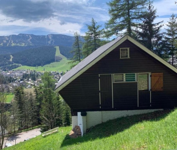 3 Bedrooms Chalet