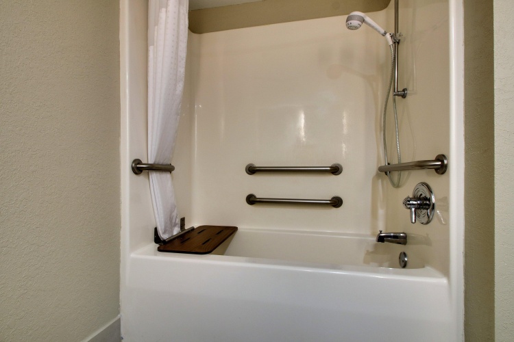 Holiday Inn Express Horse Cave photo 11