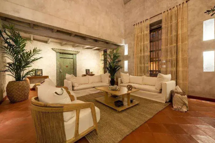 Moet Casa Heredia