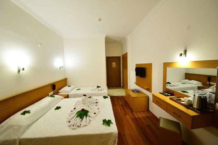 Superior Triple room
