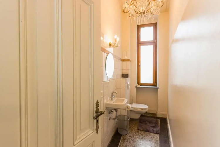 FEWO Taubenhaus EG Weingut CA-Haussmann