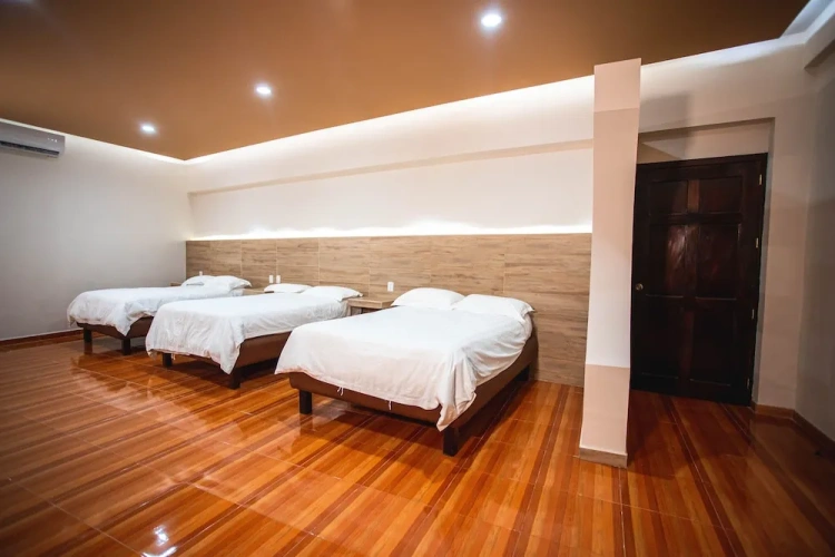 Luxury Triple room