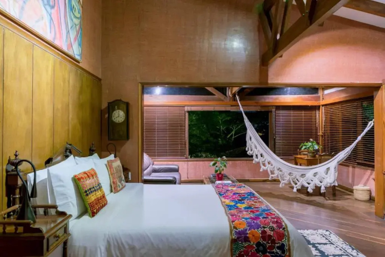 Sazagua Hotel