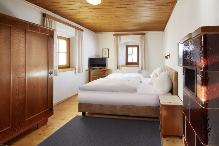 Standard Double room with view