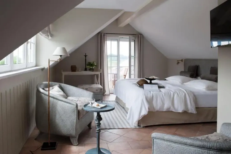 Standard Double room with balcony and with view