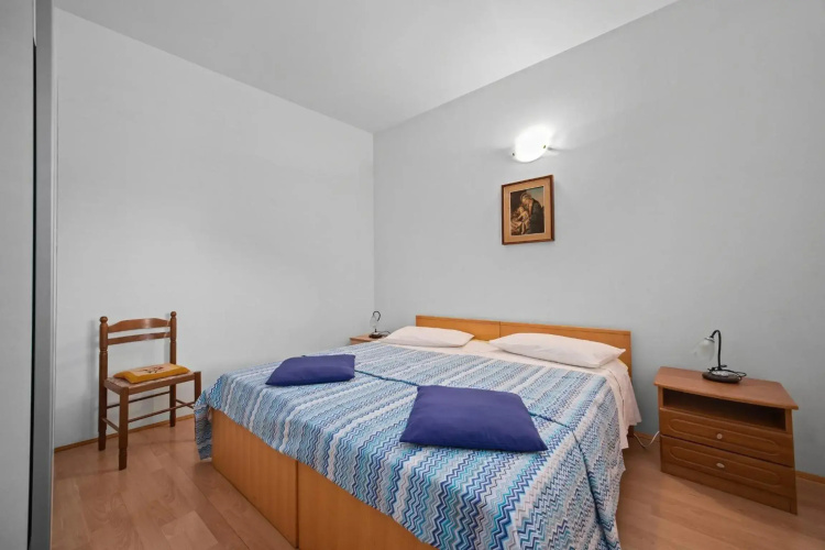 Apartment Tedi with Sea View