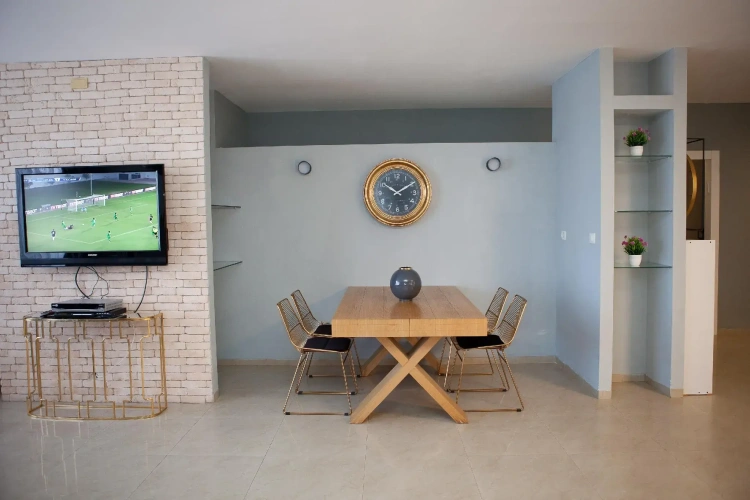 2 Bedrooms Deluxe Apartment