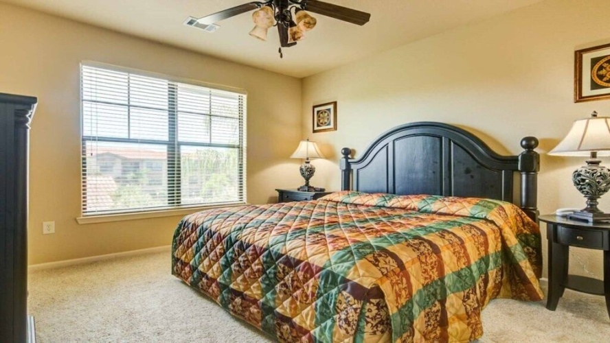 Amanda's Bella Piazza 3 Bedroom Condo